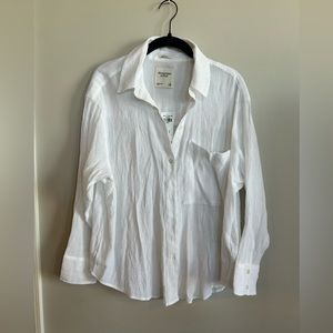 Abercrombie and Fitch Women’s Gauzy Shirt, New With Tags.